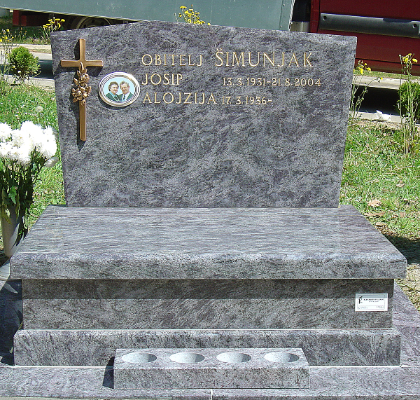 Klesarstvo Kljajić - Zagreb, Donja Zelina, izrada spomenika, grobnica, obrada kamena