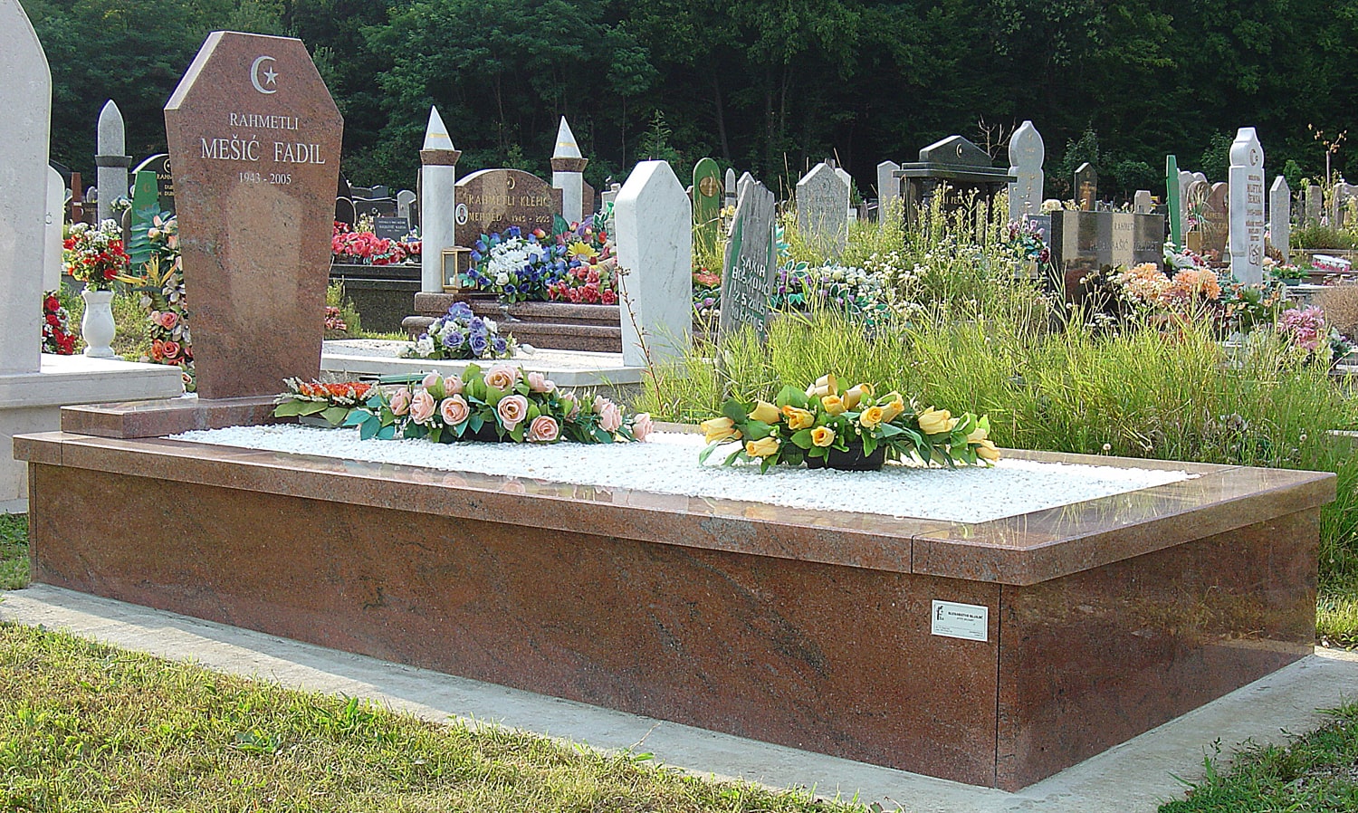 Klesarstvo Kljajić - Zagreb, Donja Zelina, izrada spomenika, grobnica, obrada kamena