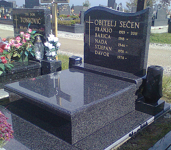 Klesarstvo Kljajić - Zagreb, Donja Zelina, izrada spomenika, grobnica, obrada kamena