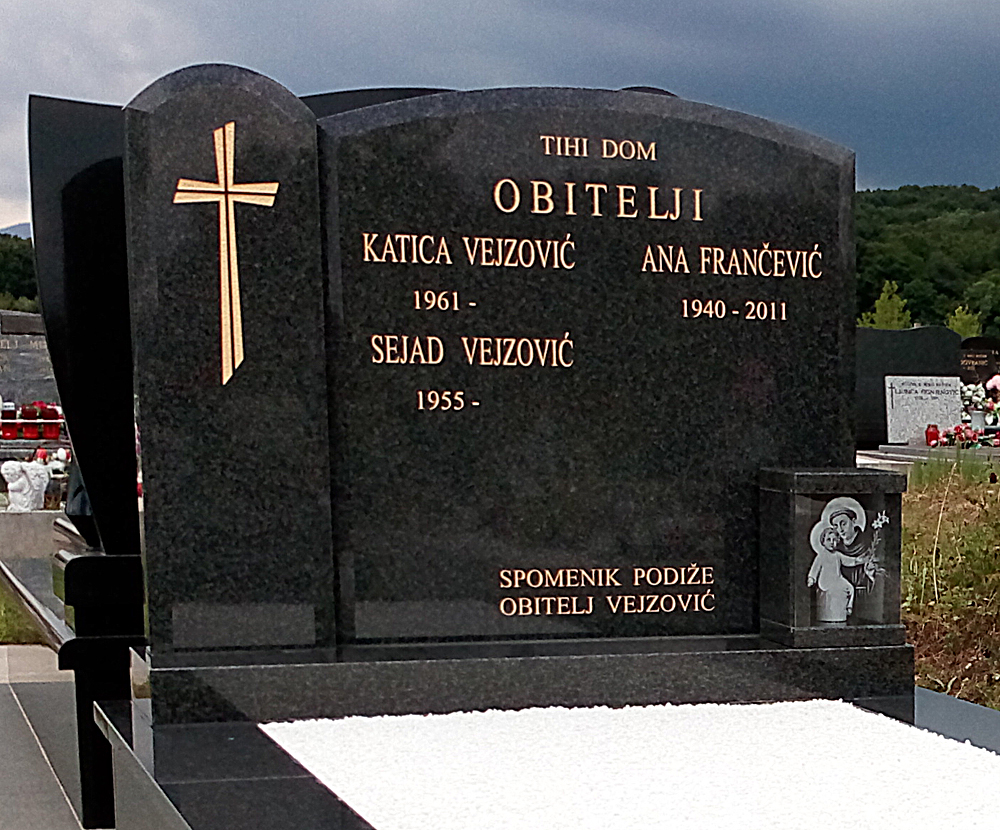 Klesarstvo Kljajić - Zagreb, Donja Zelina, izrada spomenika, grobnica, obrada kamena