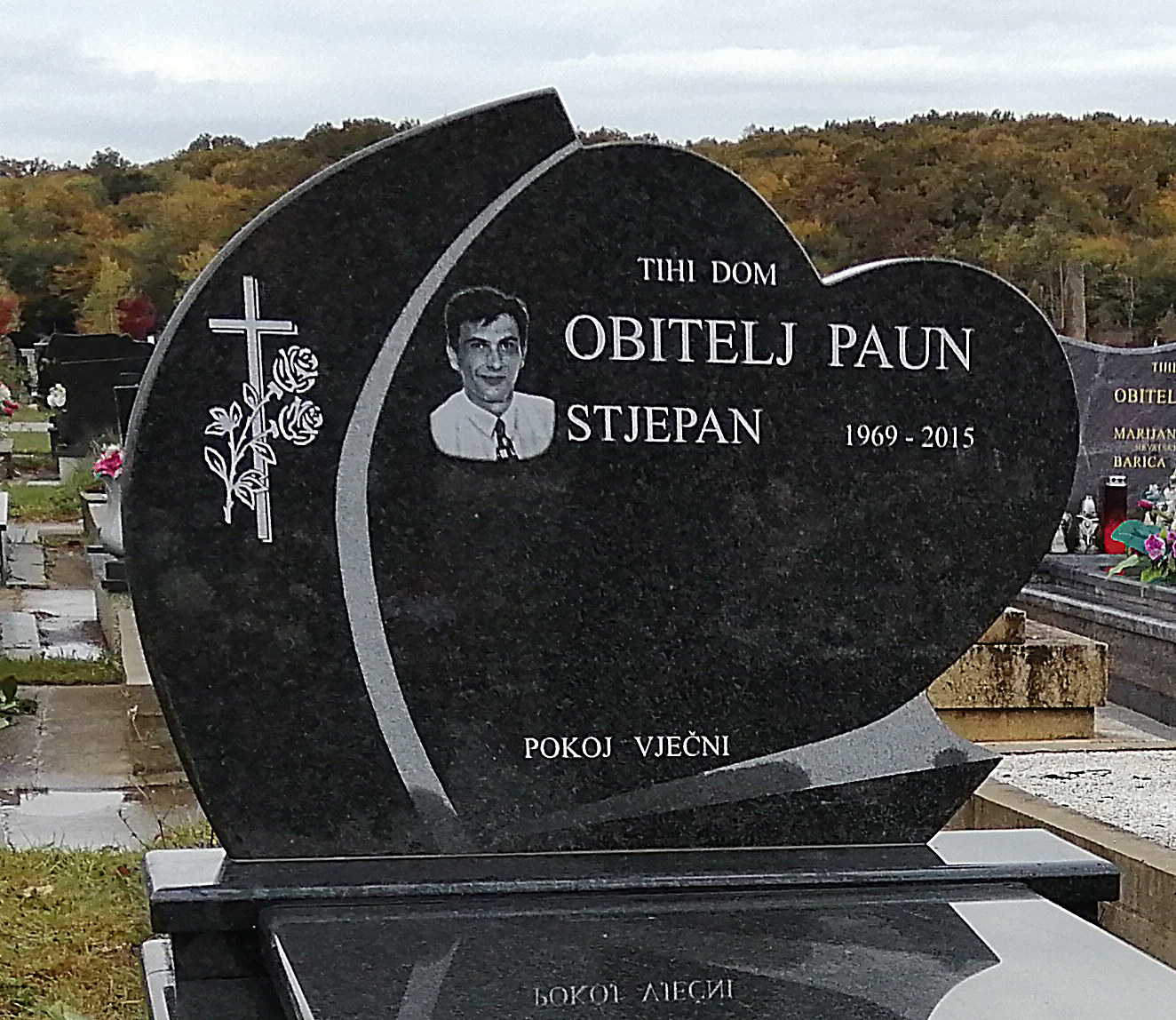 Klesarstvo Kljajić - Zagreb, Donja Zelina, izrada spomenika, grobnica, obrada kamena