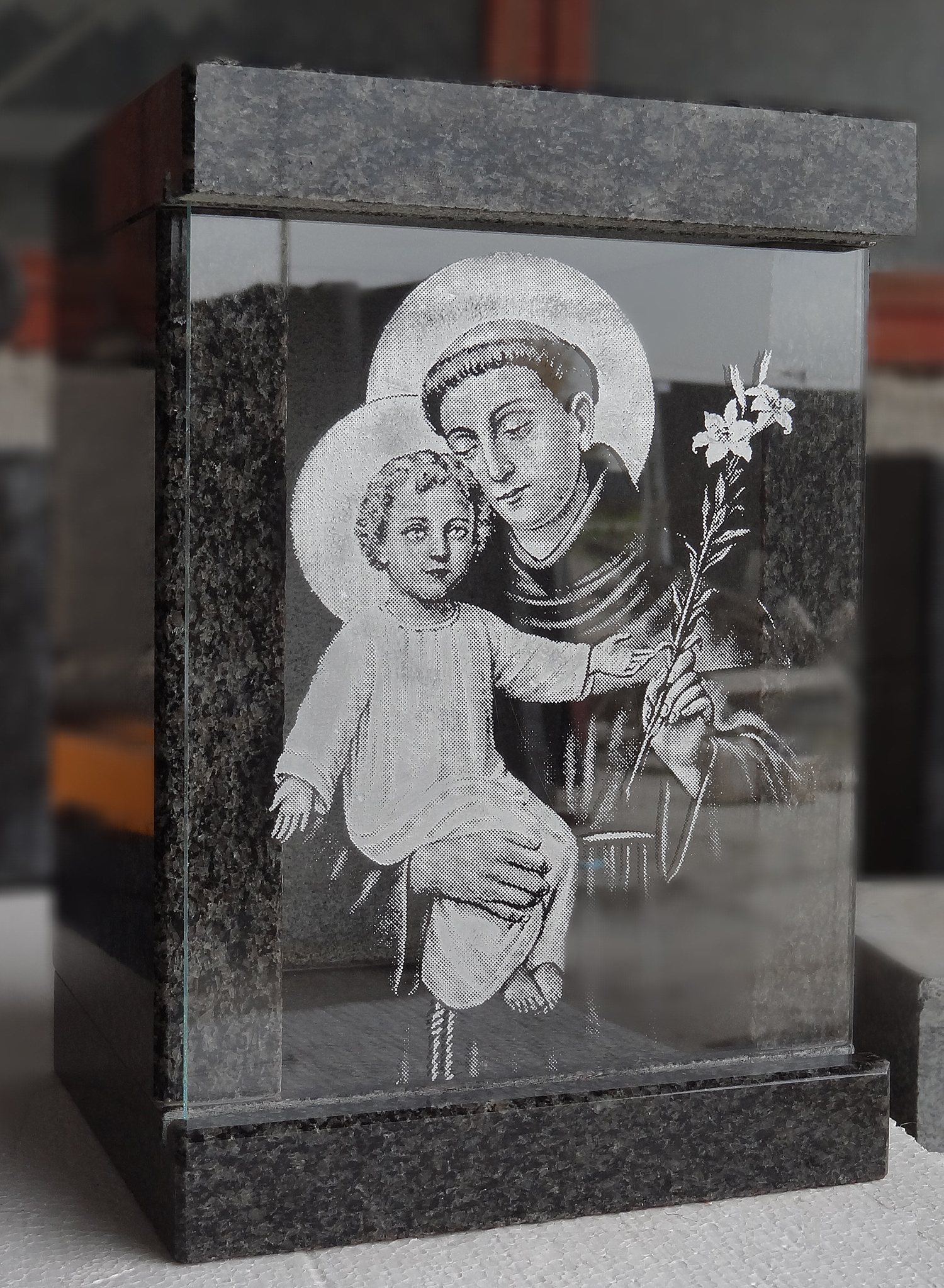 Klesarstvo Kljajić - Zagreb, Donja Zelina, izrada spomenika, grobnica, obrada kamena