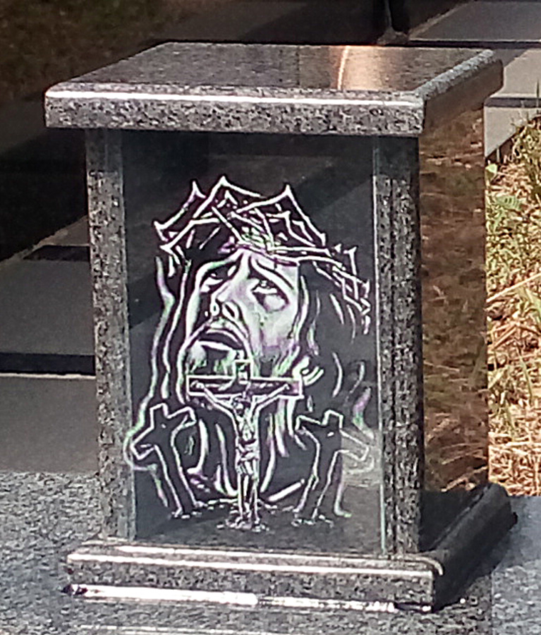 Klesarstvo Kljajić - Zagreb, Donja Zelina, izrada spomenika, grobnica, obrada kamena